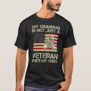 T-shirt Ma Grand-Mère Pas Seulement Vétéran Elle Est Héros