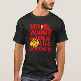T-shirt Ma Mignonne Maman Est Un Superhéros Véritable