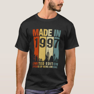 T-shirt Made In 1997 26 Years Of Being Awesome