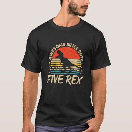 T-shirt Magnifique Depuis 2017 Dinosaur T Rex 5 Ans 5ème B (Devant)