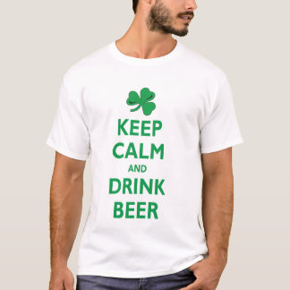 T-shirt Maintenez bière calme et de boissons