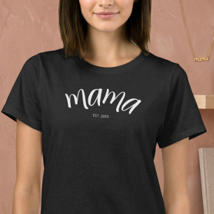 T-shirt Maman a établi un script minimaliste Année Nouvell