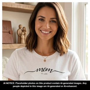 T-shirt Maman a établi un script personnalisé noir année M