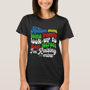 T-shirt Maman autiste élevant mon héros puzzle rétro groov