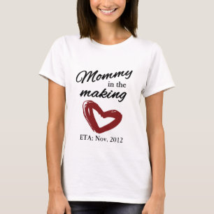 T-shirt Maman dans la fabrication