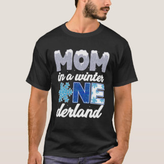 T-shirt Maman dans l'arrière-pays d'hiver 1er anniversaire