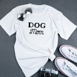 T-shirt Maman de chien | Propriétaire d'animal de compagni<br><div class="desc">Maman de chien | T-shirt propriétaire d'animal de compagnie à script rétro simple</div>