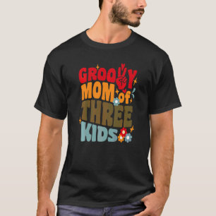 T-shirt Maman Groovy De Trois Enfants Rétro Ondulé 70s Vin
