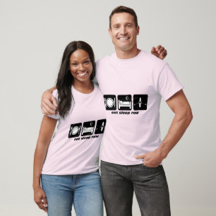 T-shirt mangez la rangée de sommeil