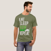 T-shirt Mangez Sleep Mow Répéter Funny Grass Mowing (Devant entier)