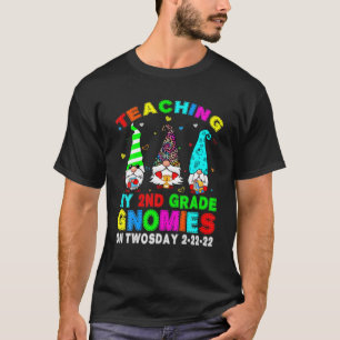 T-shirt Mardi Funny Gnomies Février 2 Février 2022 Jour 02