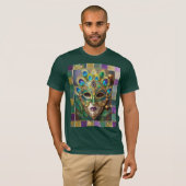T-shirt Mardi Gras Gold Ceramic Peacock Feature Masque (Devant entier)
