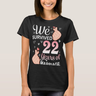 T-shirt Mari Femme Mariage Mariée Nous Avons Survécu 22 An