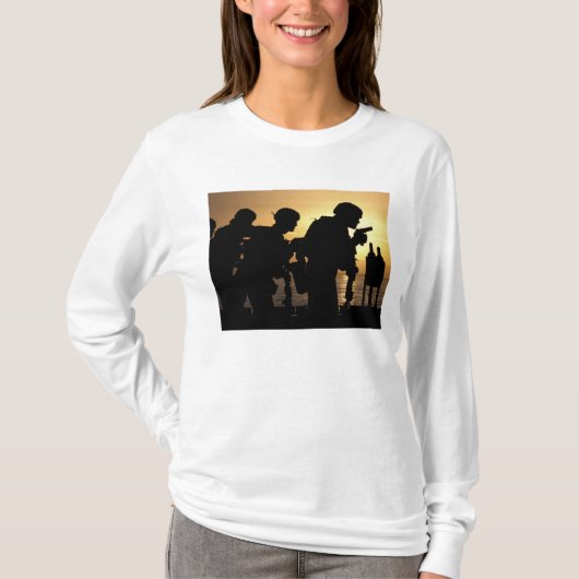 T-shirt Marines tire des pistolets de 9mm (Devant)