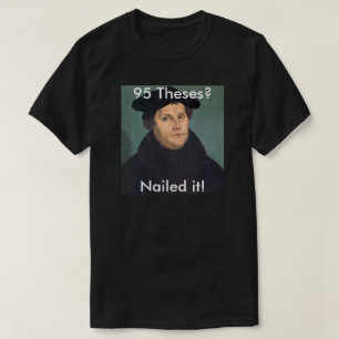 T-shirt Martin Luther le clouant !
