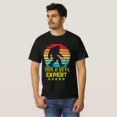 T-shirt Masquer Et Chercher Expert Bigfoot Drôle (Devant entier)
