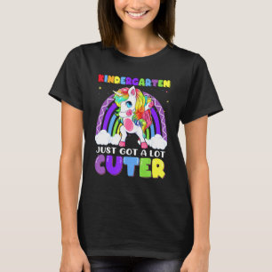 T-shirt Maternelle Devenue Plus Mignonne Licorne Arc-en-ci