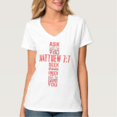 T-shirt Matthieu 7:7 Bible Verse Cross V-Neck féminin (Devant)