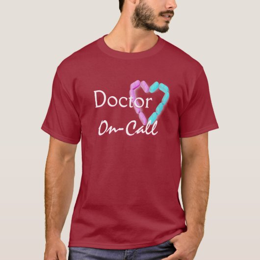 T-shirt Médecin Sur Demande À Maroon (Devant)