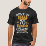 T-shirt Meilleur of 1952 70 Years Old Toxits 70th Birthday<br><div class="desc">Best Of 1952 Cadeaux De 70 Ans Cadeaux De 70E Anniversaire Pour Hommes</div>