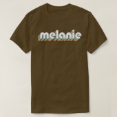 T-shirt Melanie Retro Typographie arc-en-ciel style défraî (Design devant)