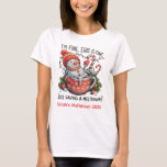 T-shirt Melonalized Snowman Christmas Meltdown<br><div class="desc">Vous sentez le chaos des fêtes ? Dites-le avec humour ! Ce design populaire de Melting Snowman capture le stress de la saison avec le texte : "JE SUIS FINE,  C'EST FINE. IL SUFFIT D'AVOIR UNE DÉFAILLANCE !" La meilleure partie ? Ce design est entièrement personnalisable !</div>
