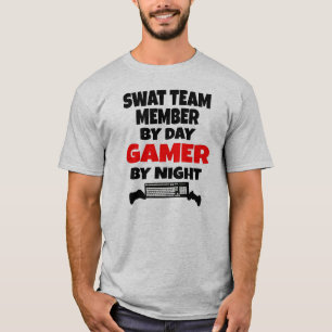 T-shirt Membre de l'équipe SWAT le jour, joueur la nuit