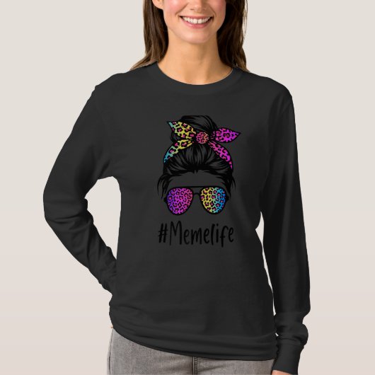 T-shirt Mème classique vie Messy Bun Rainbow Leopard Mère' (Devant)