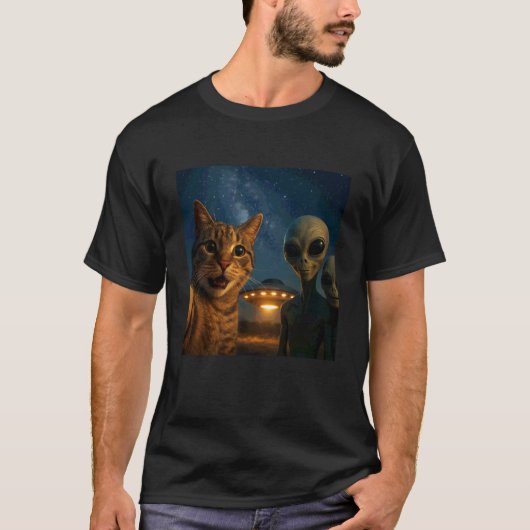 T-shirt Mème de chat drôle avec un alien de l'UFO (Devant)