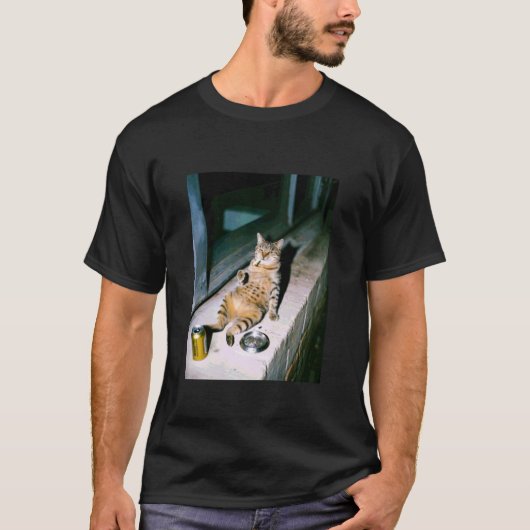 T-shirt Mème de chat drôle de gueule de bois de fumeur (Devant)