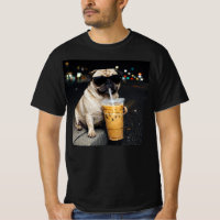 Mème d'humour de chien mignon Pug drôle buvant du