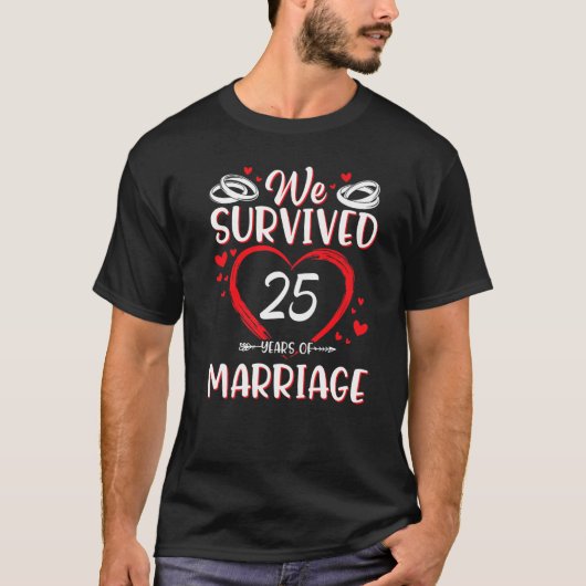 T-shirt Mémoire Mariage de la femme mari Nous avons survéc (Devant)