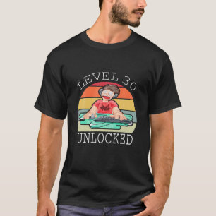 T-shirt Men's Black Level30 Unlocked Funny Video Gamer 30T