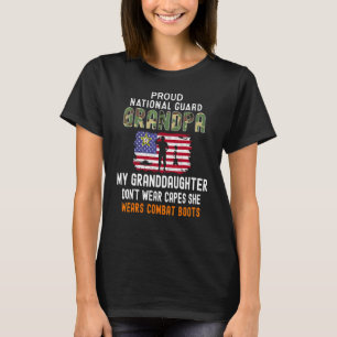 T-shirt Mens Ma Petite-Fille Porte Des Bottes De Combat Na