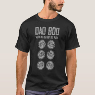 T-shirt Mens Papa Bod Travaille Sur Mon Six Pack Bière Fun