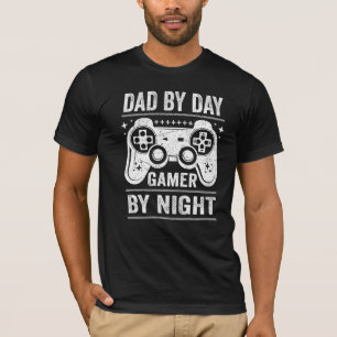 T-shirt Mens Papa By Day Gaming By Night Video Gamer Papa 