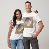 T-shirt Mer Shell s'étendant sur la plage sablonneuse (Unisexe)
