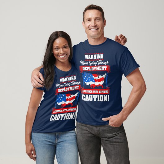 T-shirt Mère Militaire Déployée (Unisexe)
