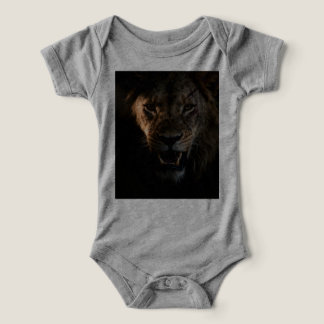 T-shirt met een leeuw