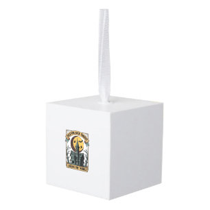 T-shirt met heksenhuis met gegraveerde spookachtig kubus ornament