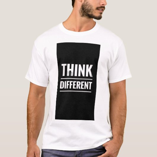 T-SHIRT MET OPDRUK THINK DIFFERENT TEXT (Voorkant)