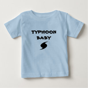 T-shirt met "tyfoon Baby"