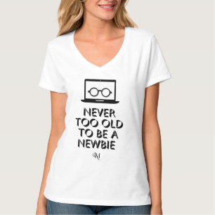 T-shirt met V-hals: Nooit te oud (wit)