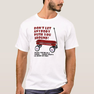 T-shirt met wagen duwen