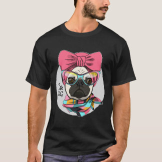 T-shirt Mignon petit chien avec des lunettes de soleil