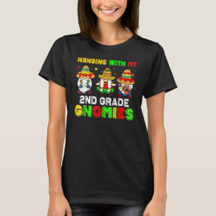 T-shirt Mignonne accrochage avec mes Gnomies de 2e année C