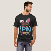 T-shirt Mignonne Eggcellent LPN Infirmière Lapin de Pâques (Devant entier)