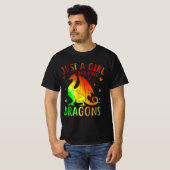 T-shirt Mignonne Juste Une Fille Qui Aime Les Dragons (Devant entier)