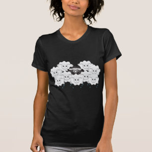 T-shirt Mignonne mouton noir de la famille