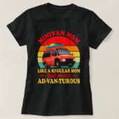 T-shirt Minivan Moms Funny Pun Maman conduit Minivan Mamas (Design devant)